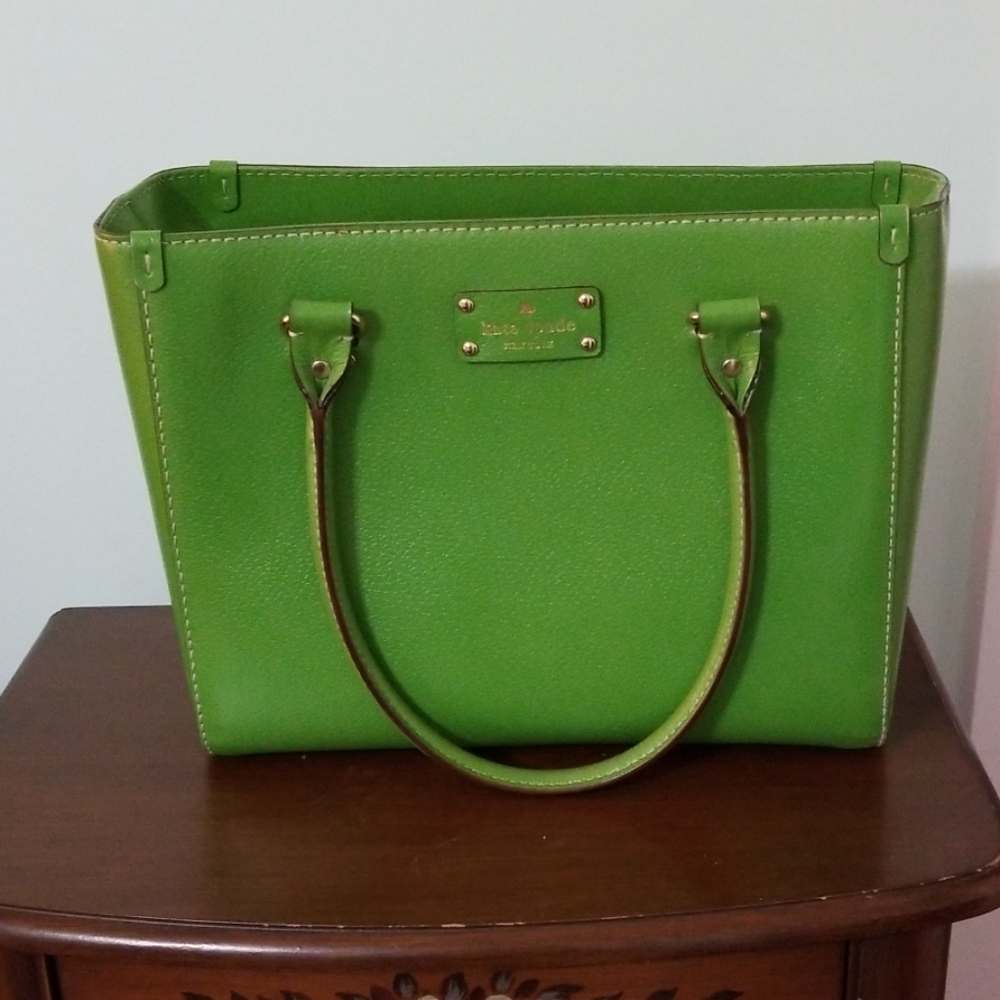 Kate Spade green leather purse.